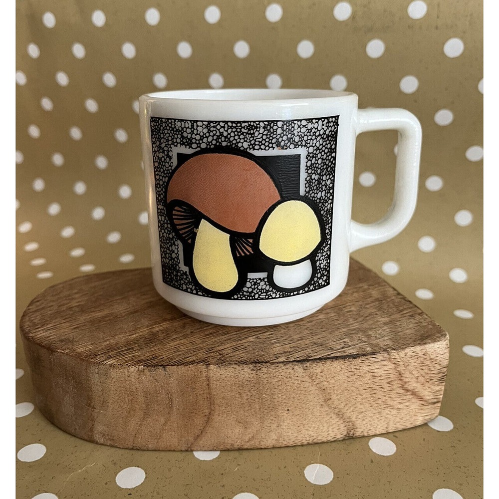 Vintage 70s Mushroom Mug Milk Glass Mug Toadstools Cottagecore Coffee Tea